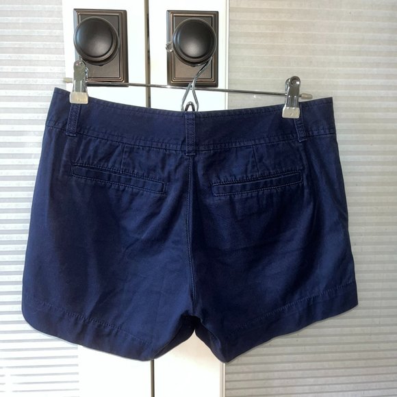 Lilly Pulitzer Shorts Size 2 - Picture 2 of 3